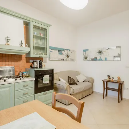 Holiday home In The Heart Of Alghero